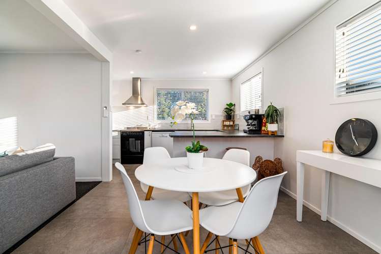 921a Whangaparaoa Road Manly_11