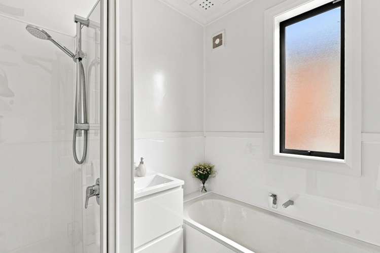 363 South Road Caversham_15