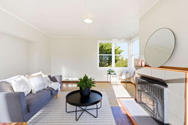 16 Allenby Avenue_5