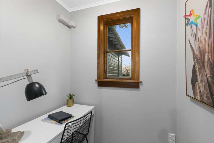 6 Kairimu Street Stokes Valley_16