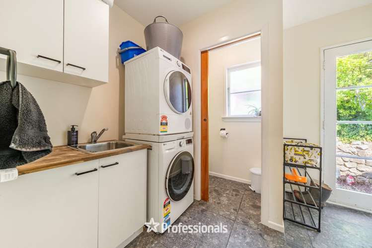 8 Harlow Grove Wainuiomata_24