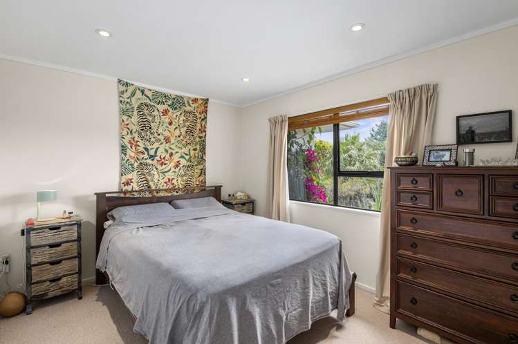 87 Huia Street Waikanae_14