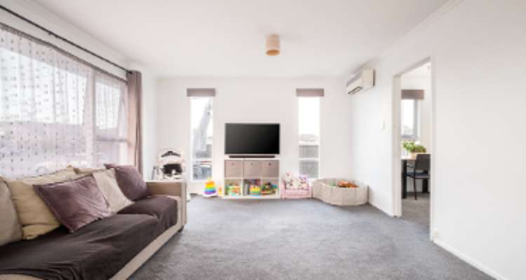 1/53 Bassett Street_0