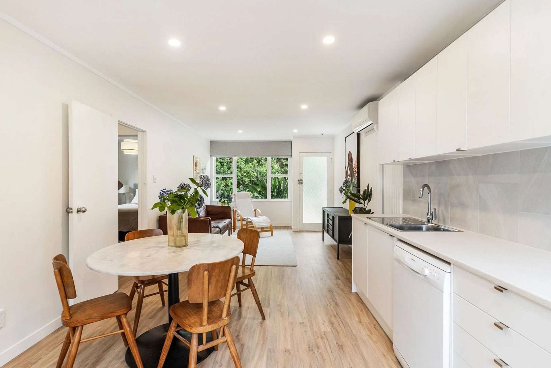 6/134 Edmonton Road Te Atatu South_0