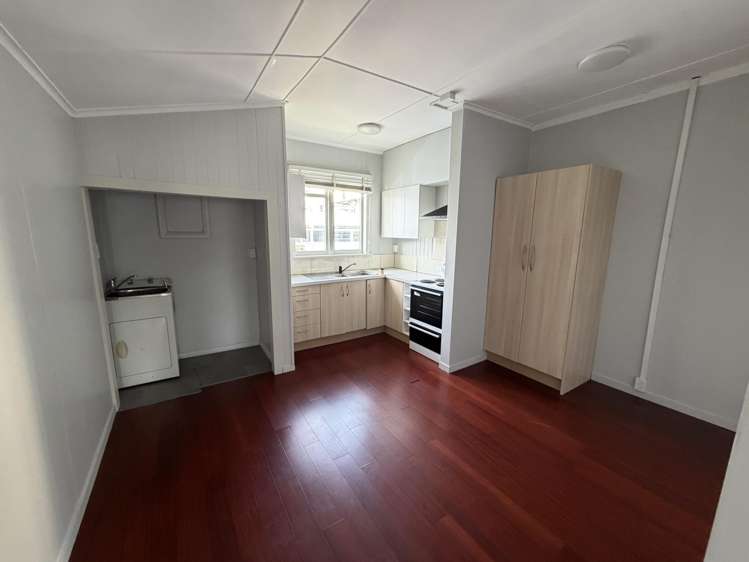 1 Symons Lane Taradale_7