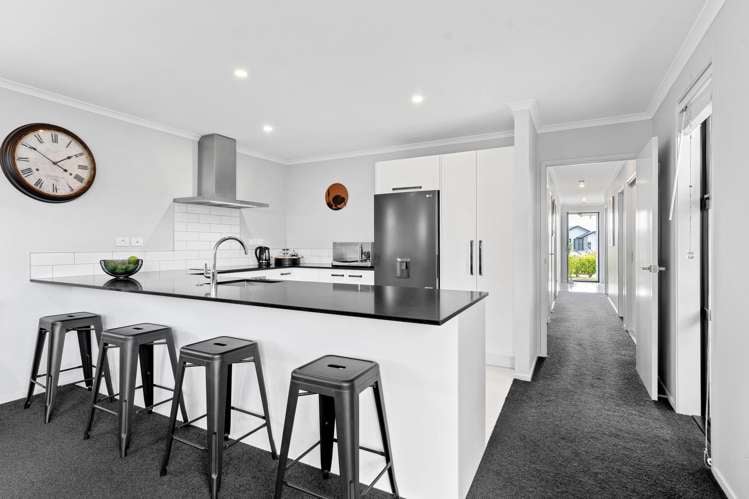 8 Wawai Drive_0