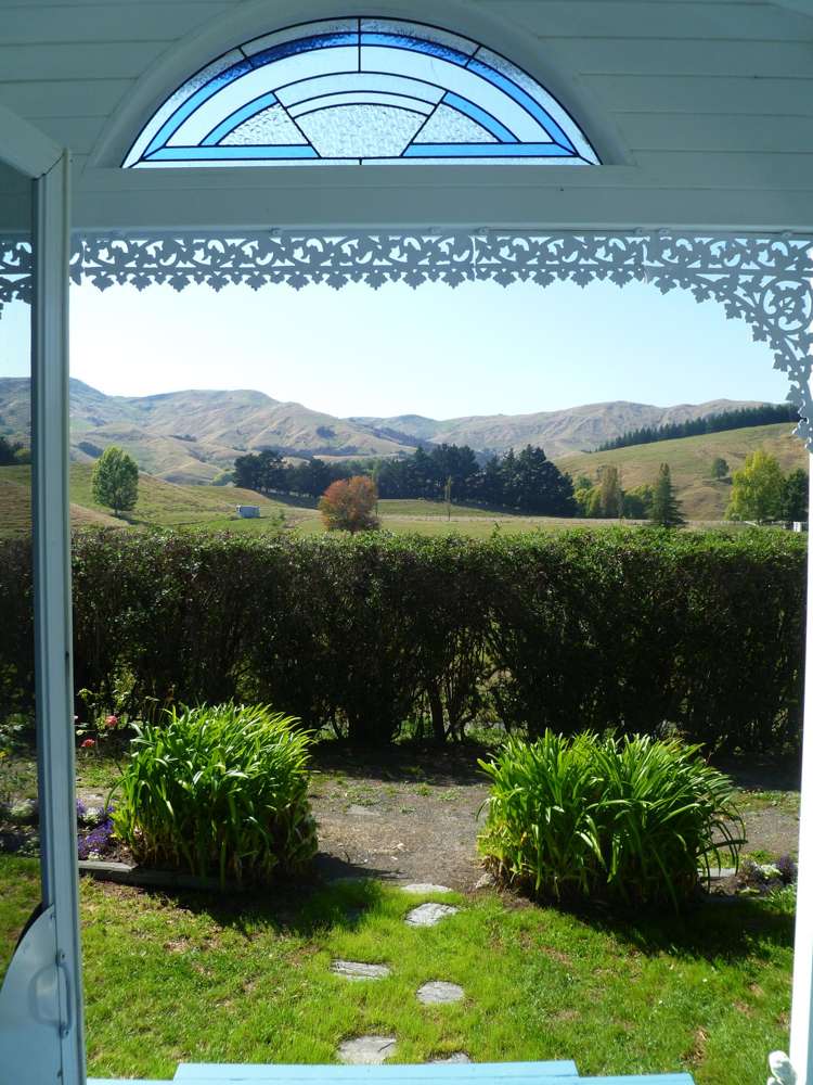 1664 Kahuranaki Road Kahuranaki_5