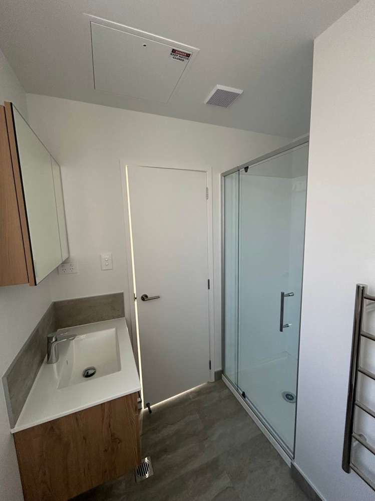 5/16 Treasure Lane Te Atatu South_6