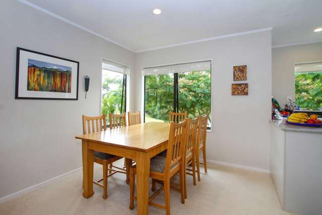 5 John Webster Place Glen Eden_3