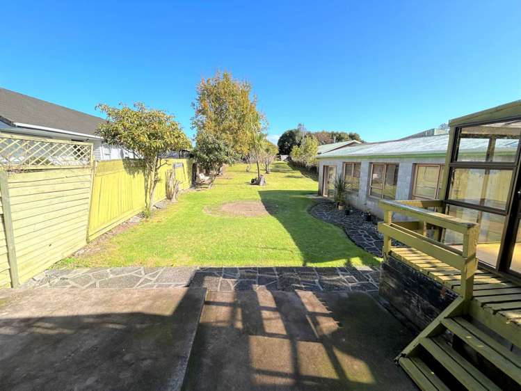 125 Portage Road New Lynn_18