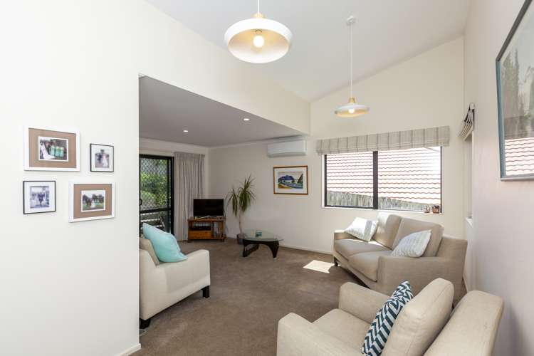 10 Sams Way Raumati South_12