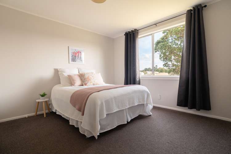 346 Warspite Avenue Waitangirua_8