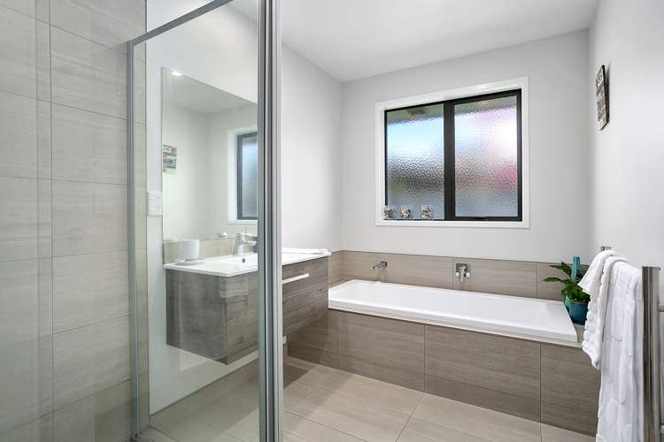 13 Mahy Way Leamington_13