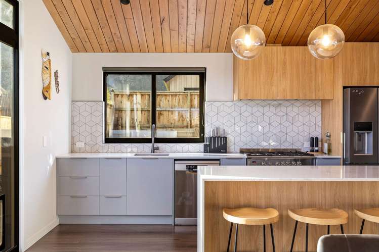 90 Spur Ridge Rise Jacks Point_8