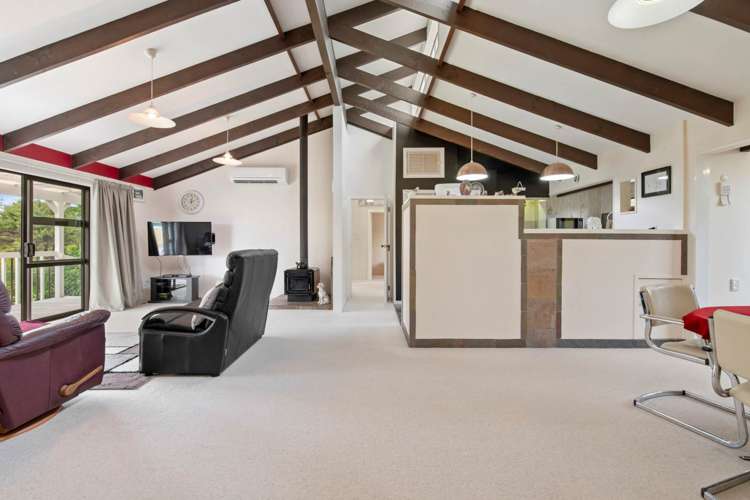 93 The Avenue Lucas Heights_10