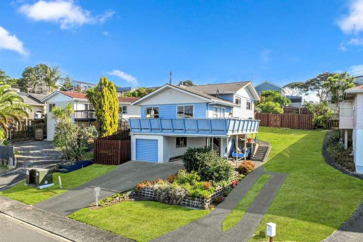 12 Celeste Place Totara Vale_3