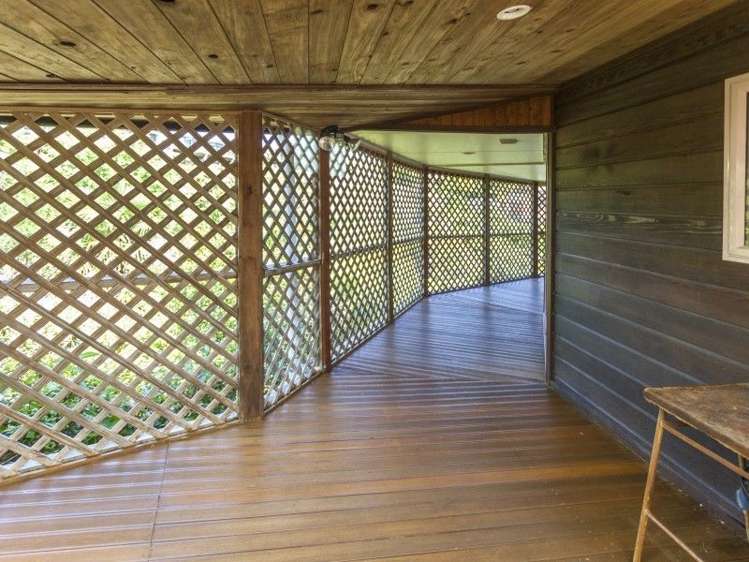 12 Pine Grove Tairua_22