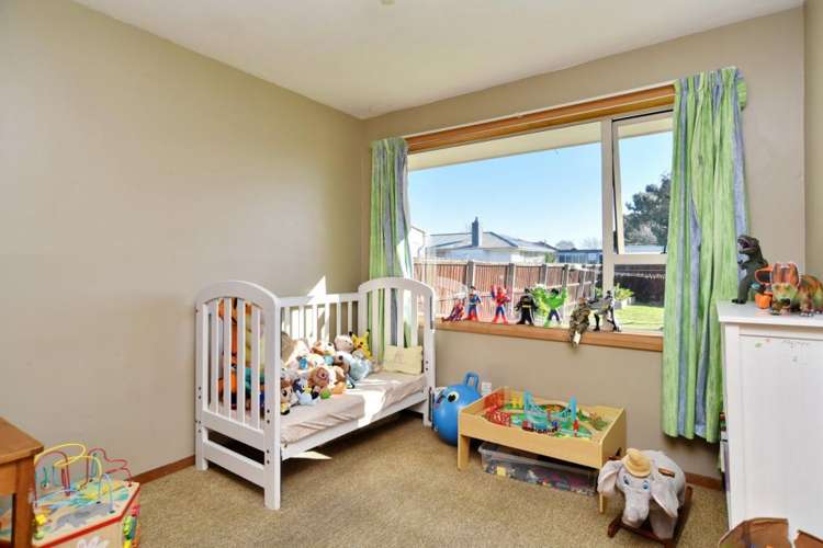 92 Frensham Crescent Woolston_13