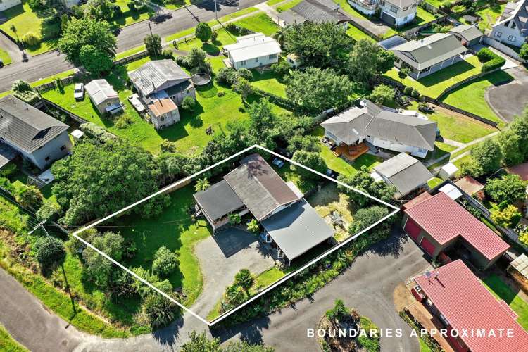 3 Governor Grove Waihi_15