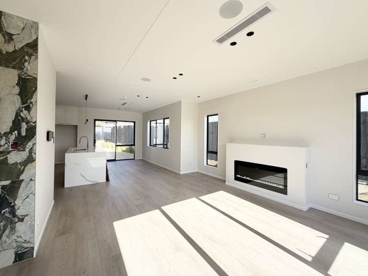 7 Lambert Road_1