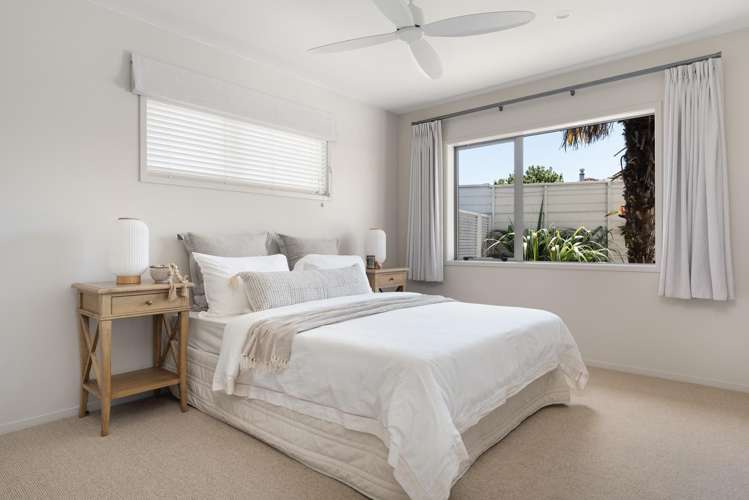 15 Dove Place Pyes Pa_15