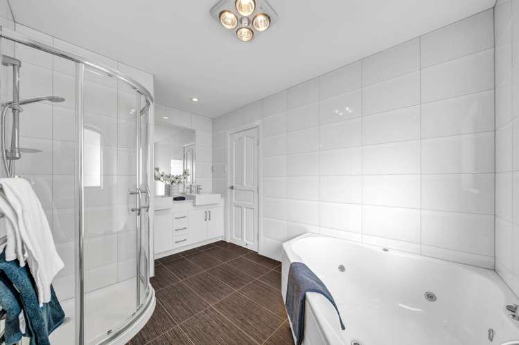 8 Listack Drive Flat Bush_24