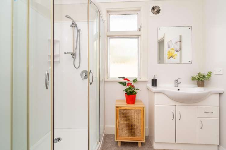 2 Pentland Street Karitane_11