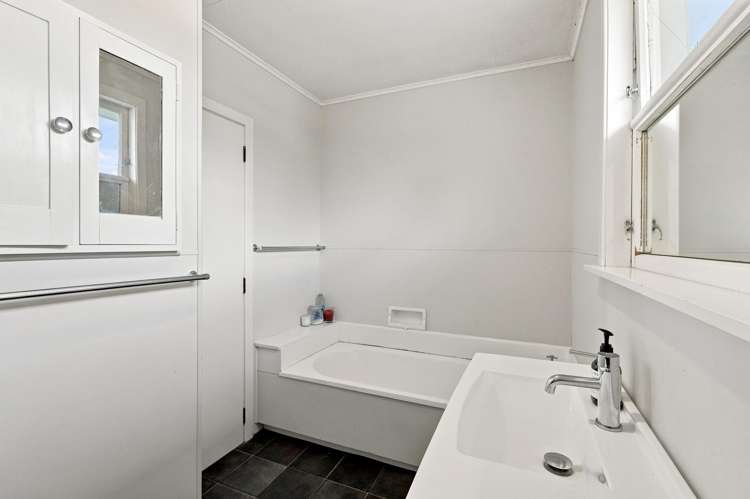 95 Marshall Road Ohingaiti_11