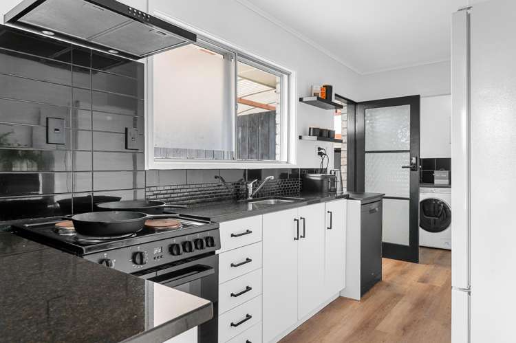 159 Tramway Road Enderley_8