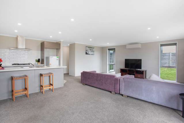 8 Okoreka Road Glenbrook Beach_3