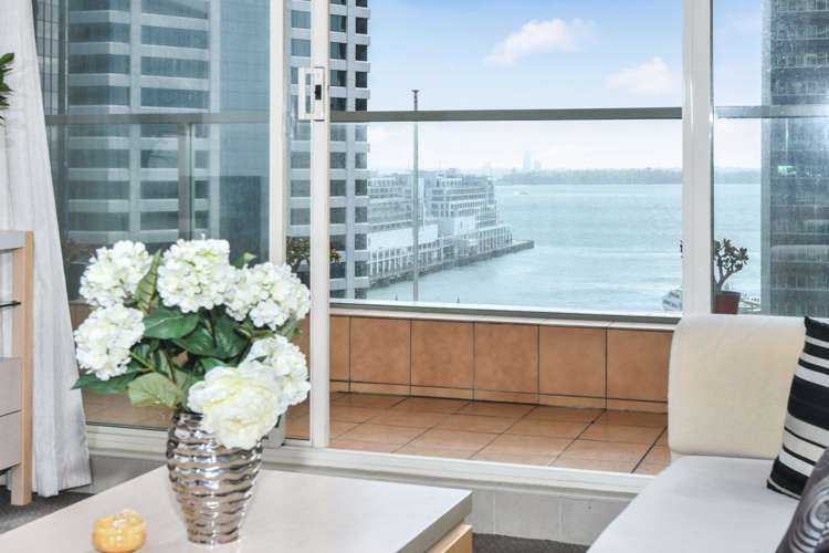 907/8 Albert Street Auckland Central_17