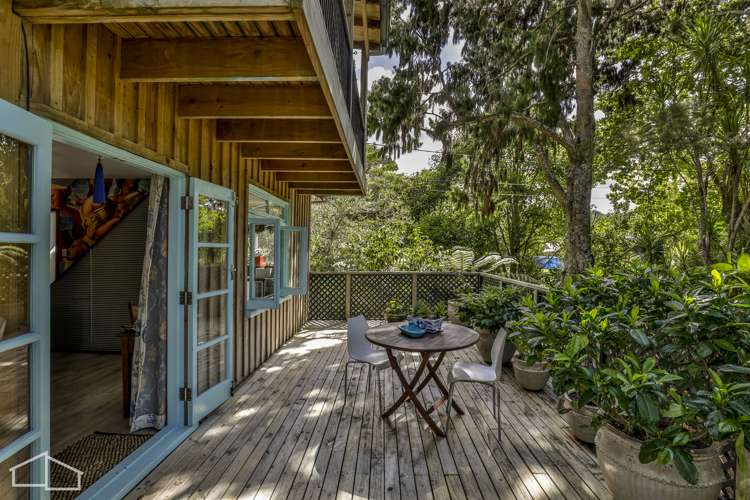 19 Landing Road Titirangi_32