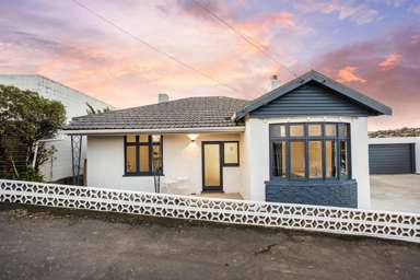 93 Moana Crescent_2