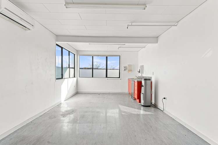 161 Gordon Road Dunedin Central_11