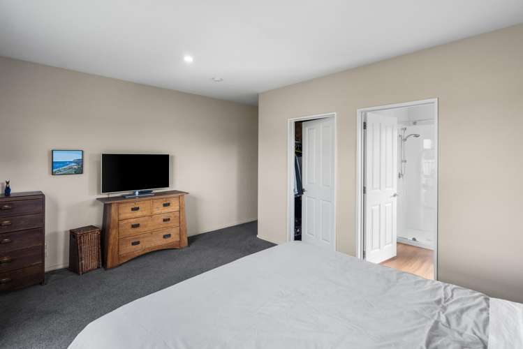 9 St Peters Close Woolston_9