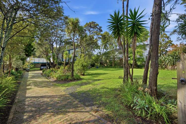 114 Atkinson Road Titirangi_23