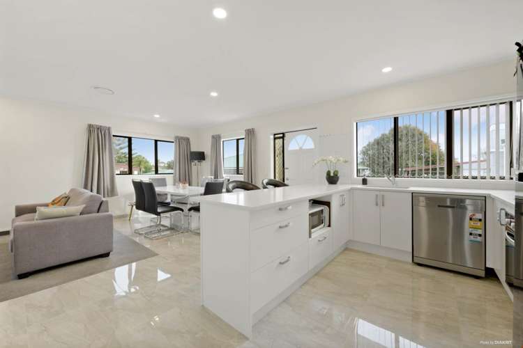 3/130 Coronation Road Papatoetoe_2