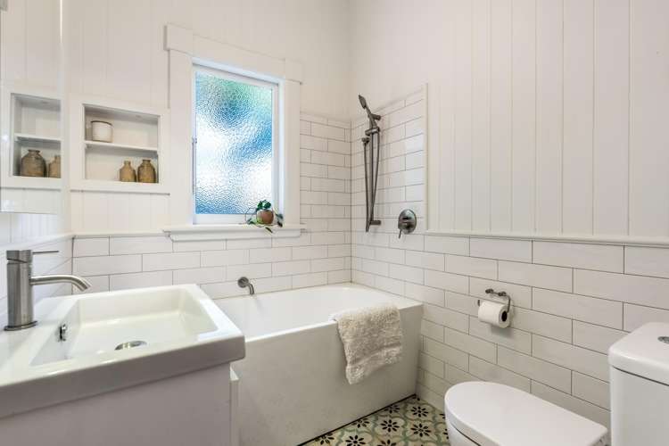 32 Shackleton Road Mount Eden_17
