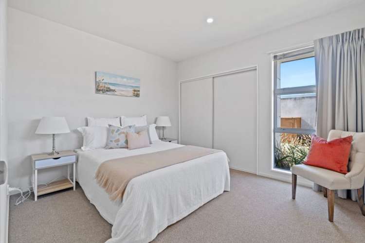 11g Clarence Street South Addington_17