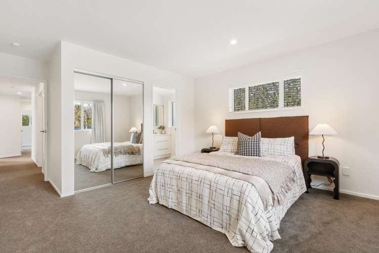 17 Hunt Place Albert Town_11