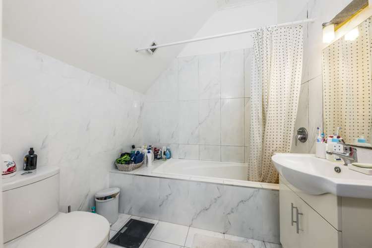 3 Compass Place Te Atatu Peninsula_14