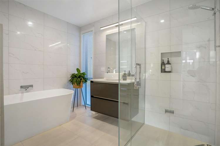 60 Welsh Road Winton_14