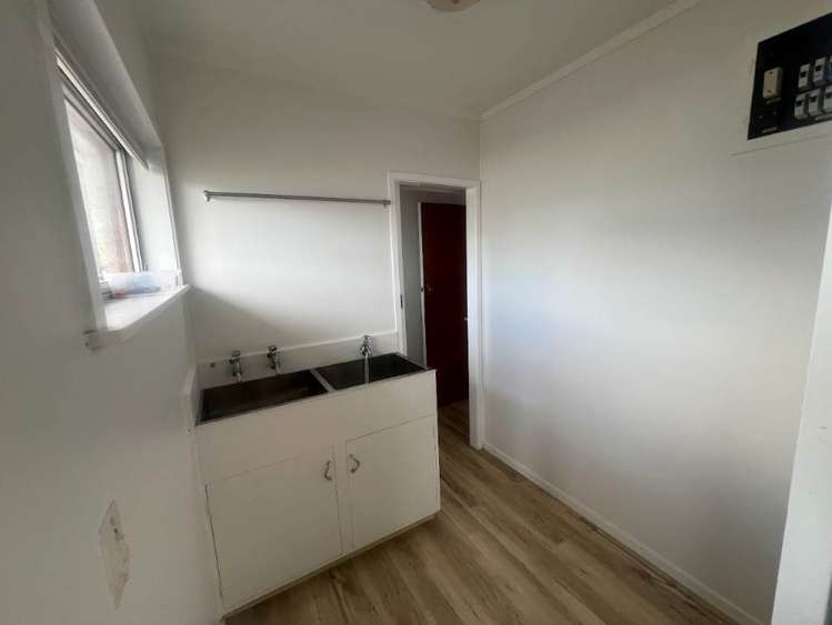 21 Woodford Avenue Henderson_9