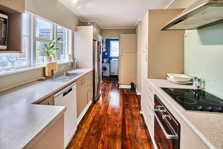 168 Wellington Road Wainuiomata_5