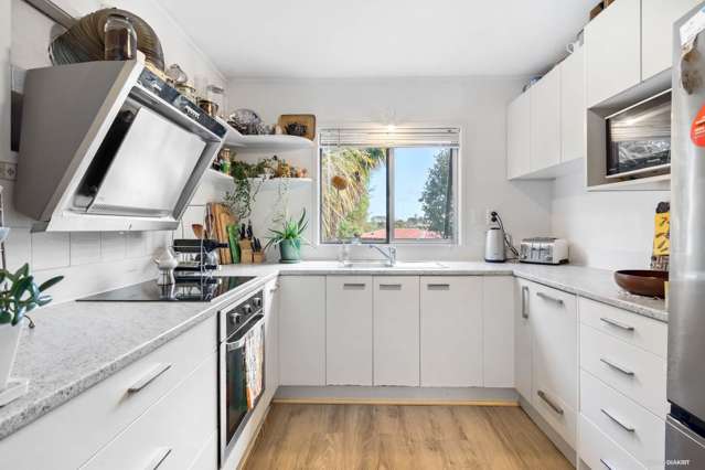 1/4 Telstar Place Beach Haven_4