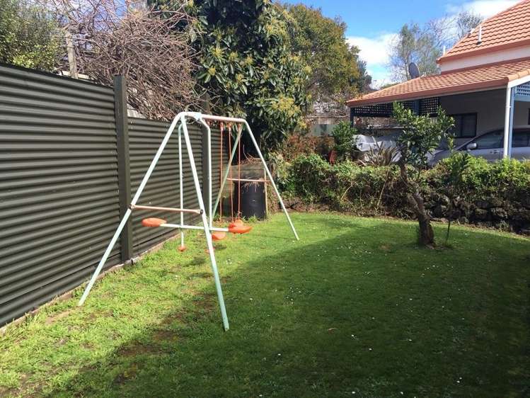 33 Mays Road Onehunga_17