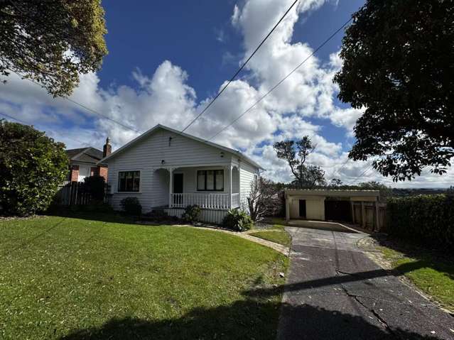 189 Titirangi Road 11422_1