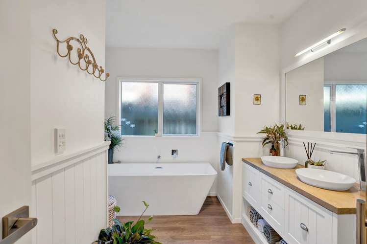 14a Clawton Street Westown_22