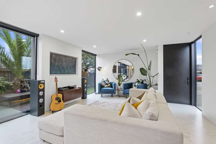 12 Edgeware Road Saint Albans_8