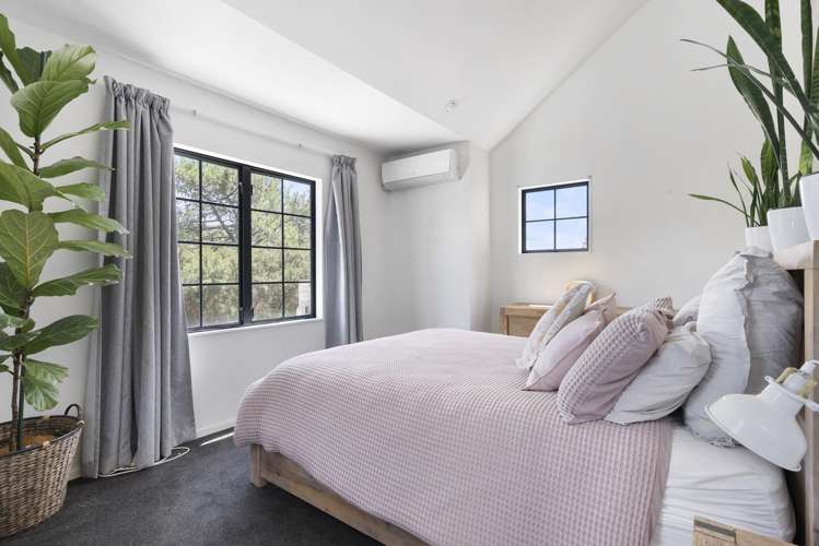 8/19 Langana Avenue Browns Bay_12